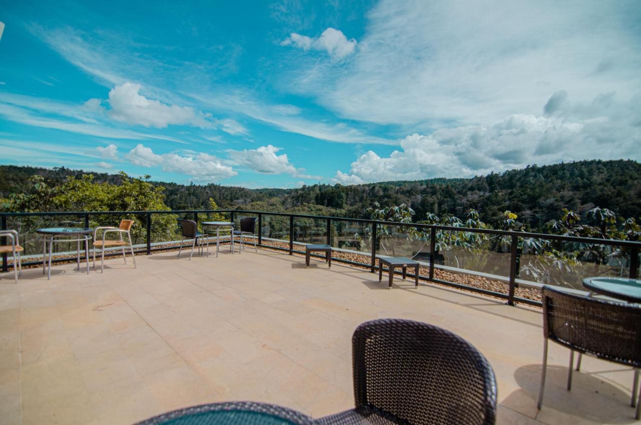 Hotel Piedras Blancas - Comfenalco Antioquia Guarne Exteriör bild
